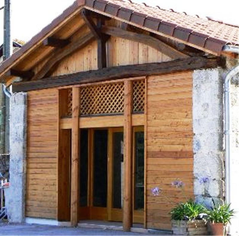 Lou Lombres Bed & Breakfast Exterior photo